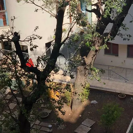 Апартаменты 999 *