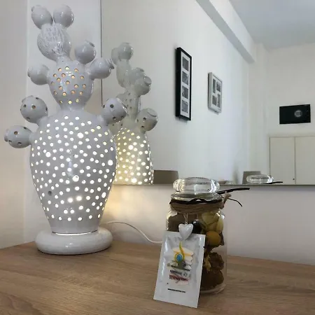 Apartament 999 *