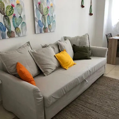 999 Apartment Bari